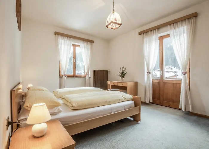 Blank Gæstehus Arabba